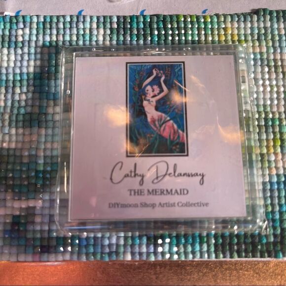 Coverminder with Mermaid Art by Cathy Delanssay! - Picture 2 of 13